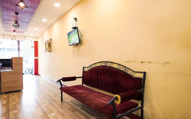 Spot On 23725 Jay Shanti Palace Hotel