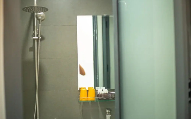 HANZ Nam Anh Hotel & Apartment