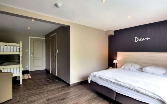 Luxurious Chalet in Beauraing With Sauna