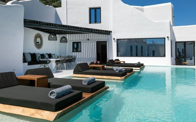 Captivating 5-bed Villa in Mikonos Giullietta