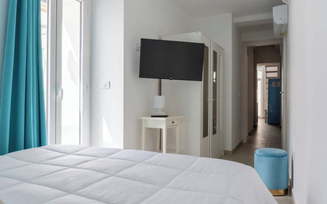 Syracuse Duplex Apartments With Terrace