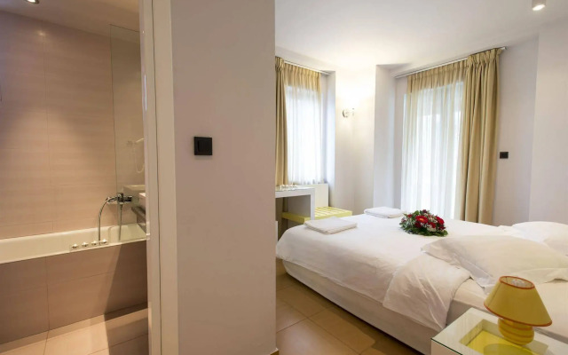 Hotel Amfithea