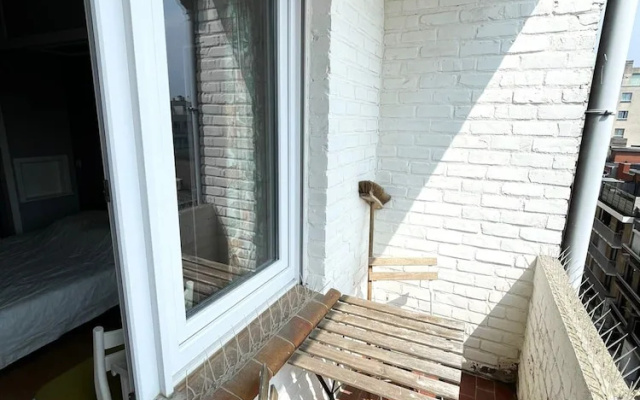 Apartment for 5 People With sea View