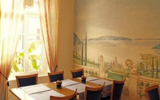 Hotel Alexandra