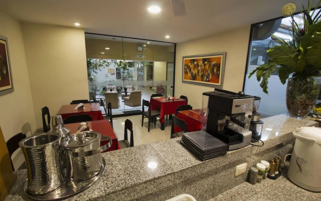 Casa Fanning Apart Hotel