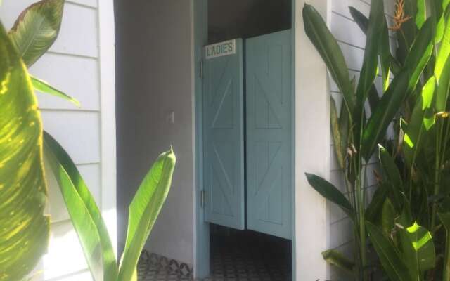 Ms Snack Point Bed & Breakfast