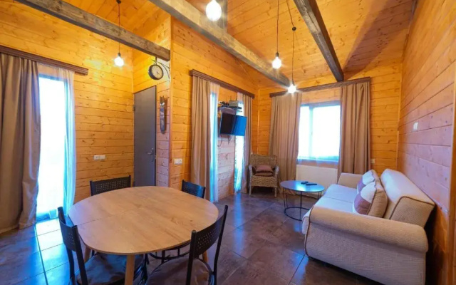 cozy wooden cottage in Bakuriani