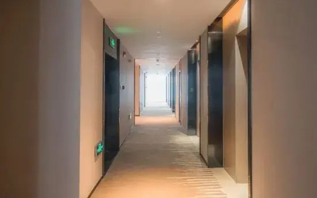 Lei Ji Hotel