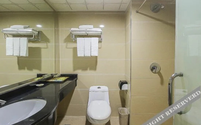 Lanhai Hongtai Hotel