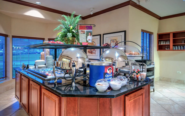 Staybridge Suites Rockford by IHG