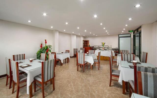 Bounty Hotel