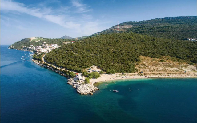 One-Bedroom Apartment Klek with Sea view 07