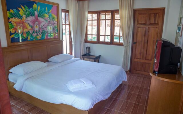 ThaiSomboon BigHome Resort