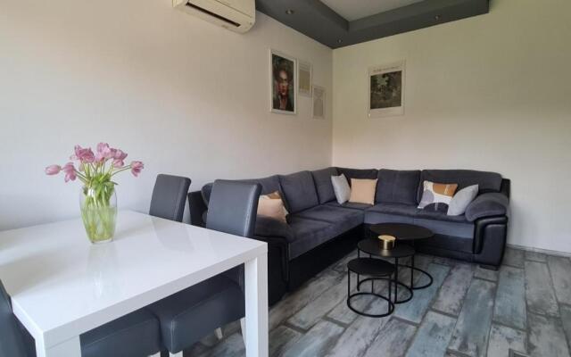 NEW Modern-Park view-5 minutes from Diocletian's Palace