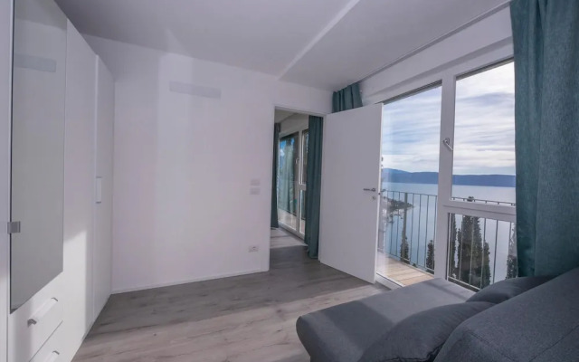 Rustichel Lake View in Toscolano Maderno