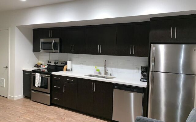 Hollywood Sweet Place