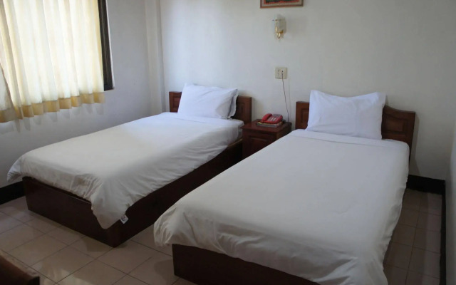 Sisavath Hotel