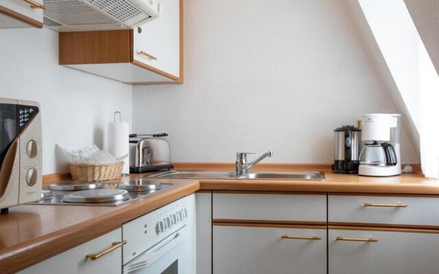 2 Raum Apartment kleiner Balkon