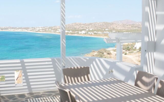 Apricot and Sea Luxury Villas