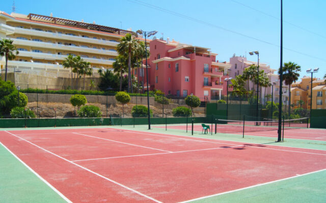 Island of Riviera Golf