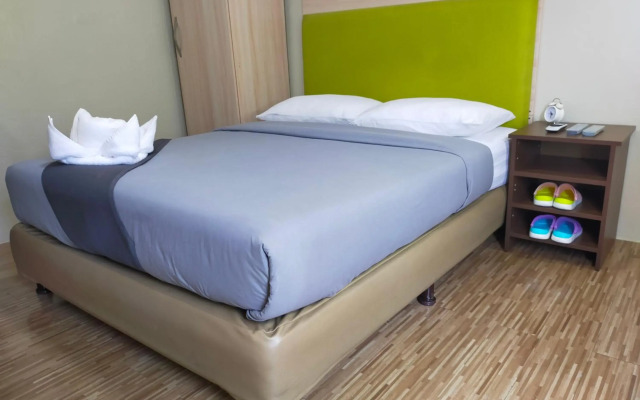DG Budget Hotel Salem