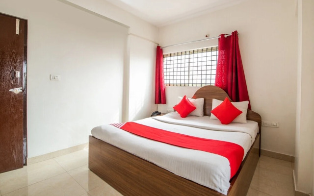 Durga Deluxe by OYO Rooms