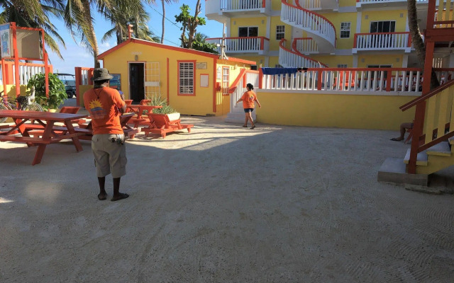 La Isla Resort
