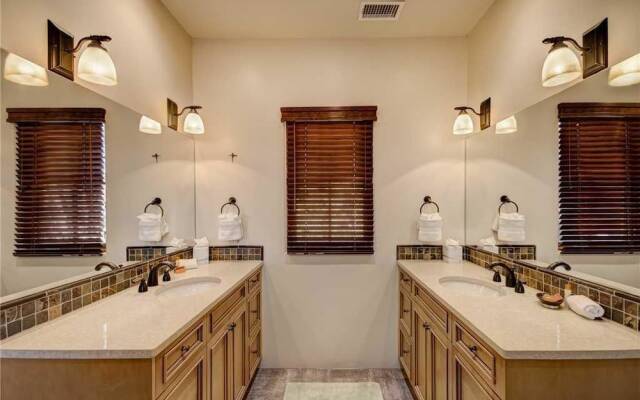 The Sunrise Retreat - Two Bedroom Home