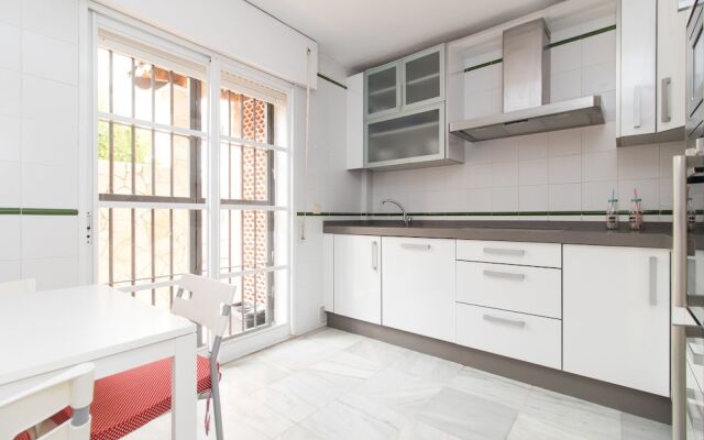 House with Garden & Pool in Malaga