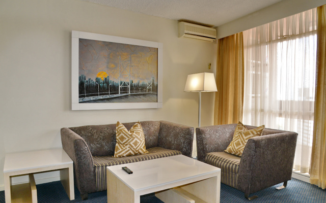 The Parktonian All Suite Hotel