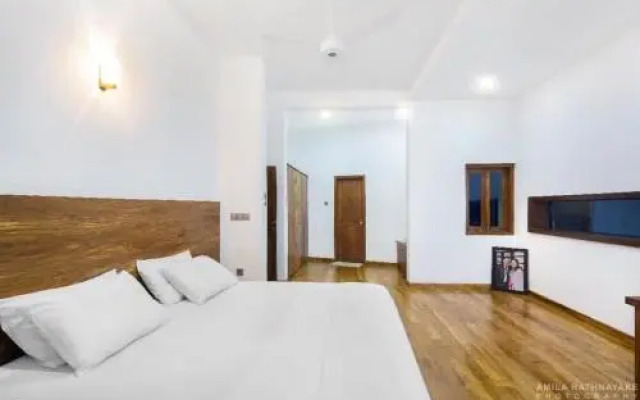Villa 47