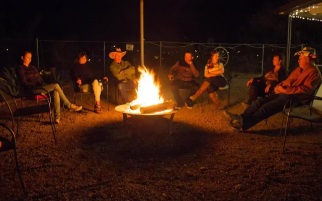 Stagecoach Suites