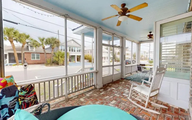 15 17th Street by Tybee Vacation Rentals