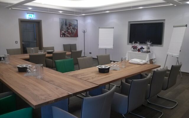 CENTRINUM Altstadt-Hotel