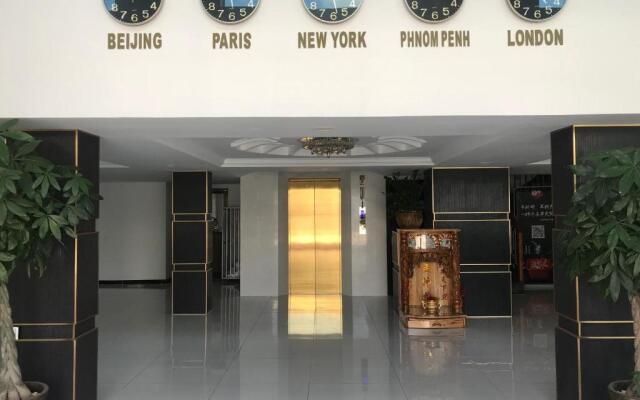 Apple Hotel Two