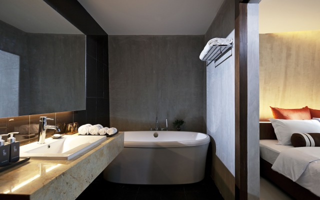 Nine Forty One Hotel