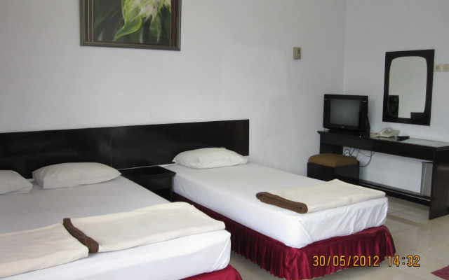 Hotel Santosa