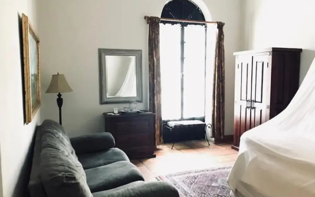 Todos Santos Boutique Hotel