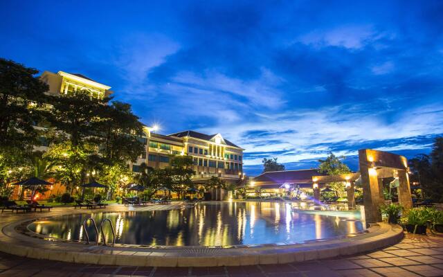 Pacific Hotel & Spa