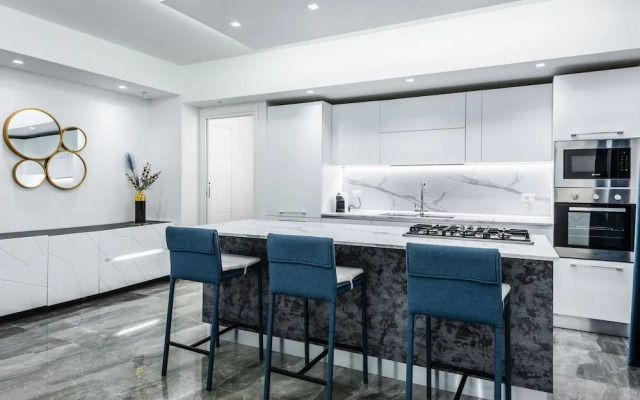 Azzurra Seaview House with Terrace