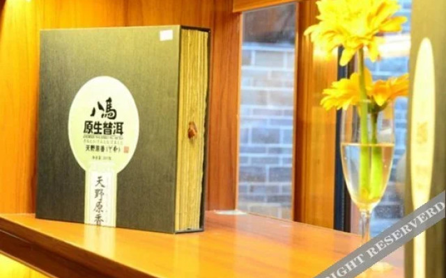 Hualongcheng Hotel