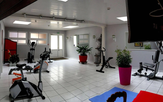 Calme des Pins Hôtel Piscine & Spa