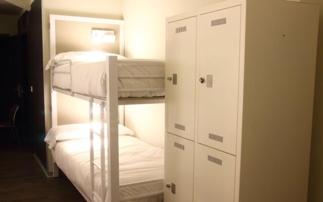 Poshtel Bilbao Premium Hostel