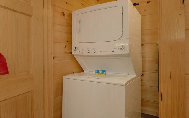 Alpine Pool Lodge Holiday home 2