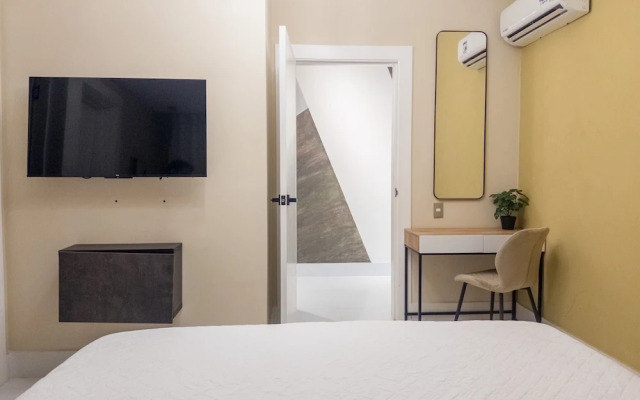 Shalom Residences By YellowKey