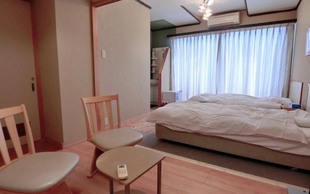 Minshuku Inn Shirahama Ekinoyado