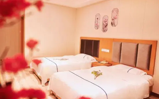 Ludao Hotel (Xinmi May Fourth Square)