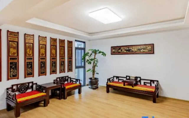 Jingxian Heheju Inn
