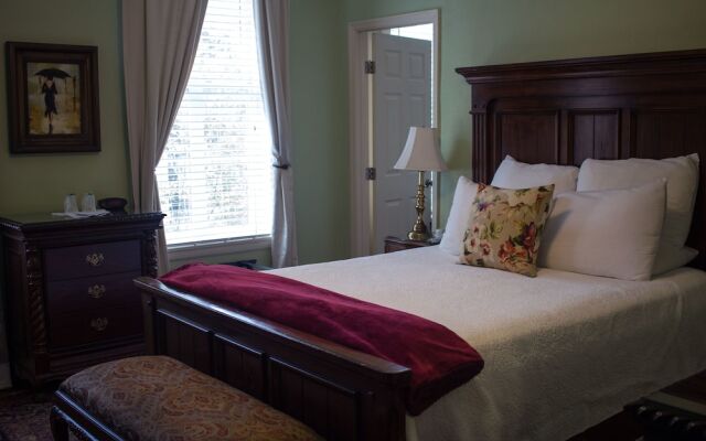 Savannah Bed & Breakfast Inn