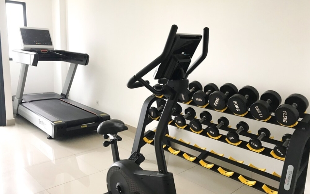 Elegant And Comfy Studio At Sayana Apartment